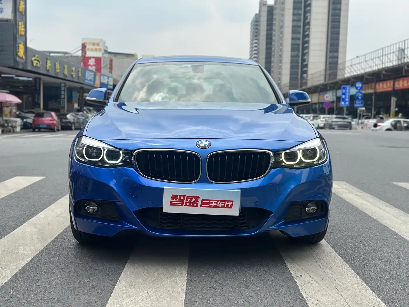 BMW 3 Series GT 2017 330i xDrive M Sport фото 2