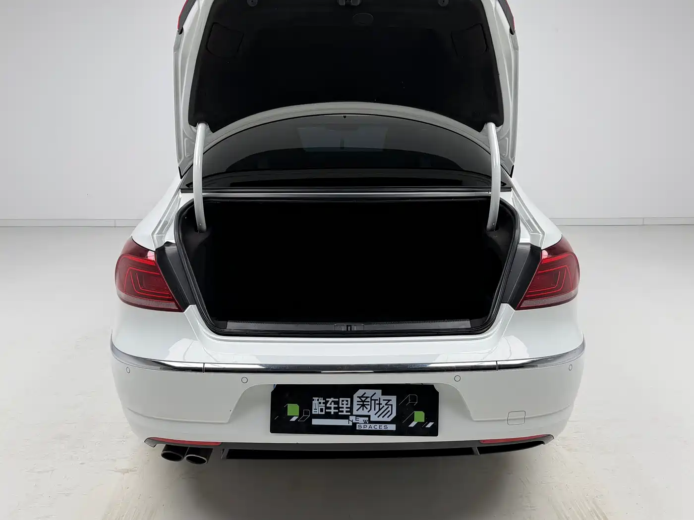 Volkswagen FAW-Volkswagen CC 2018 1.8TSI Luxury фото 10