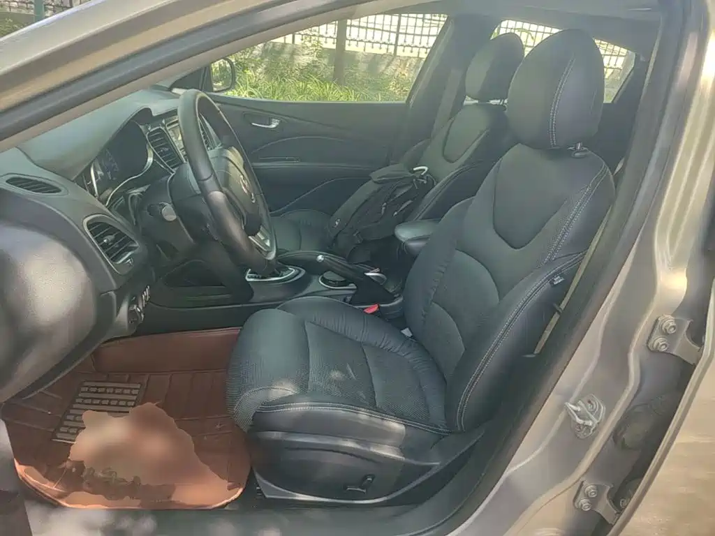 Fiat Viaggio 2015 2012 1.4T Auto Power Edition