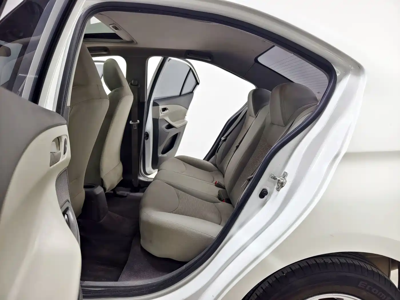 Photo 13 - Chevrolet Sail