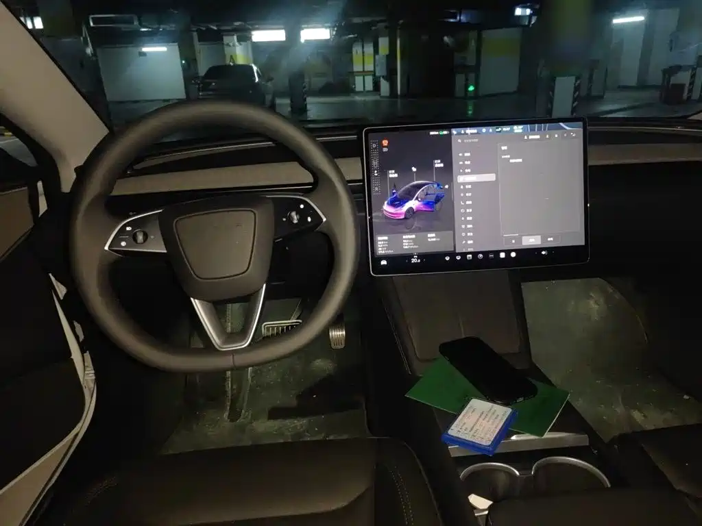 Tesla Model 3 2026 2025 Model Year Facelift Rear-Wheel Drive