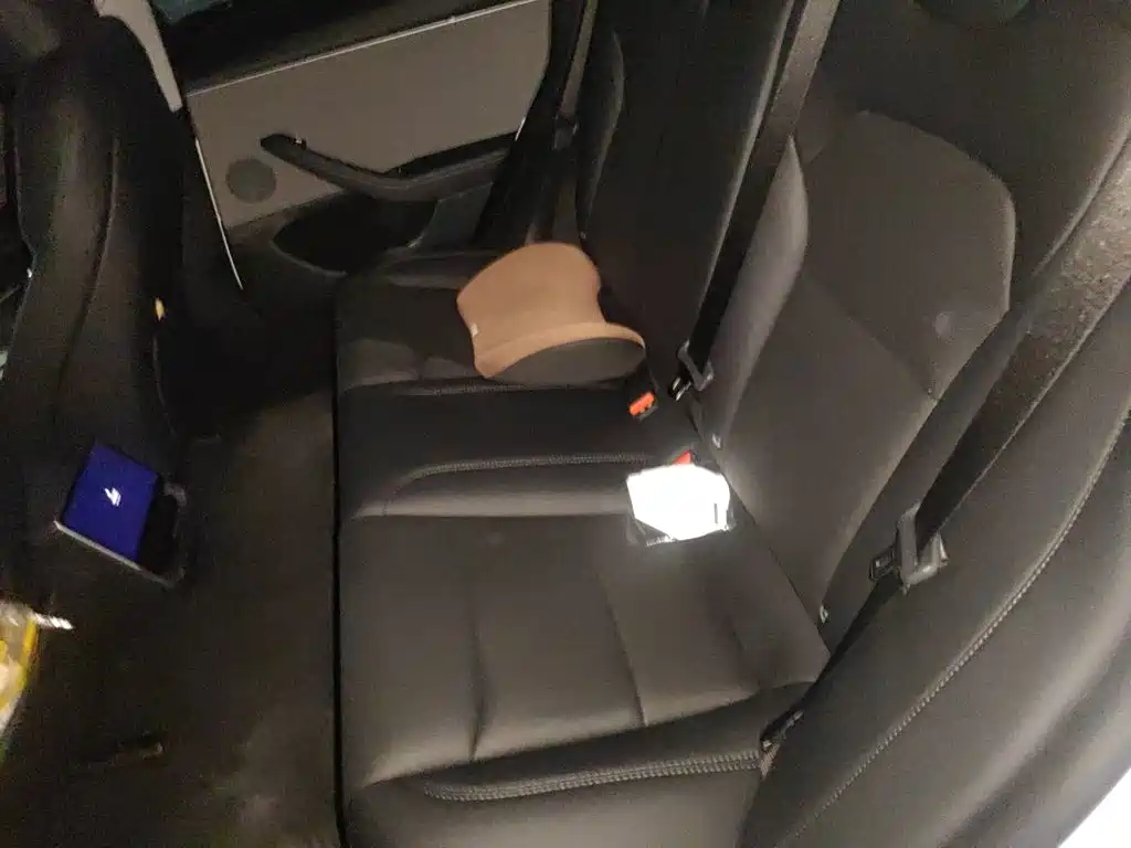 Tesla Model 3 2026 2025 Model Year Facelift Rear-Wheel Drive