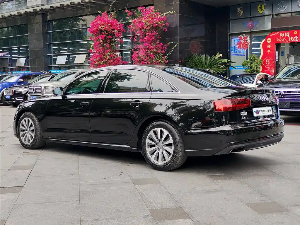 Audi A6L 2016 30 FSI Comfort фото 4
