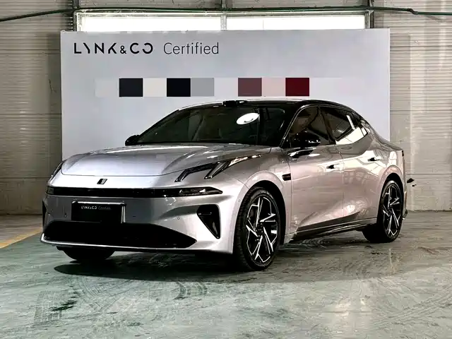 Lynk & Co 07 EM-P 126 увеличенный запас хода, Ultra H7