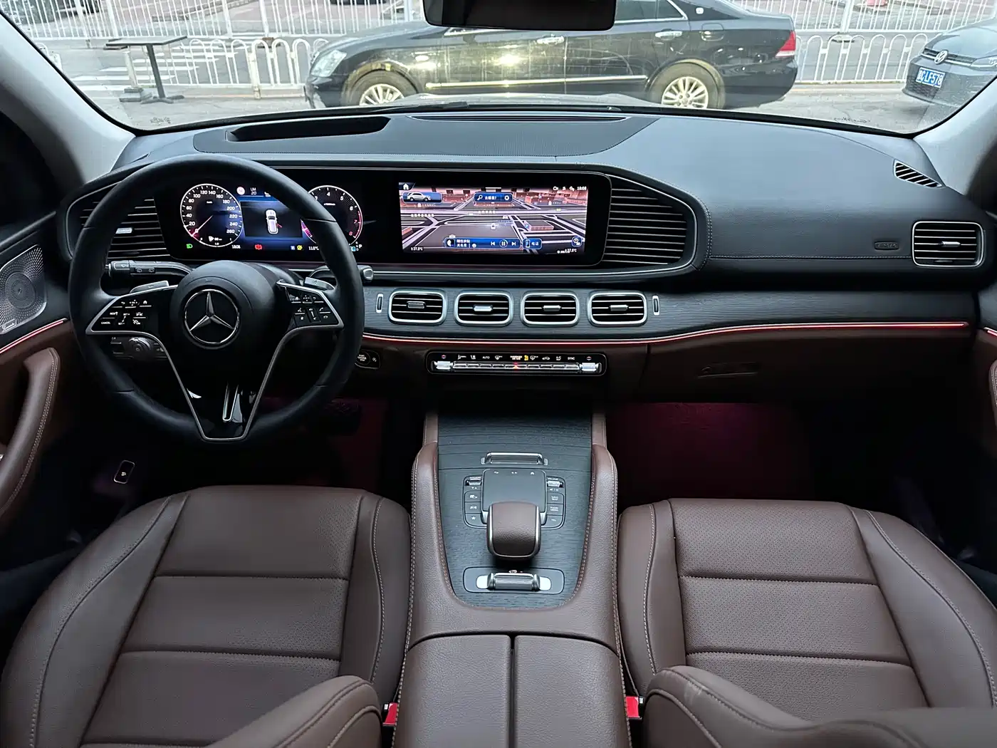 Mercedes-Benz GLE 2024 GLE 450 4MATIC Luxury фото 18