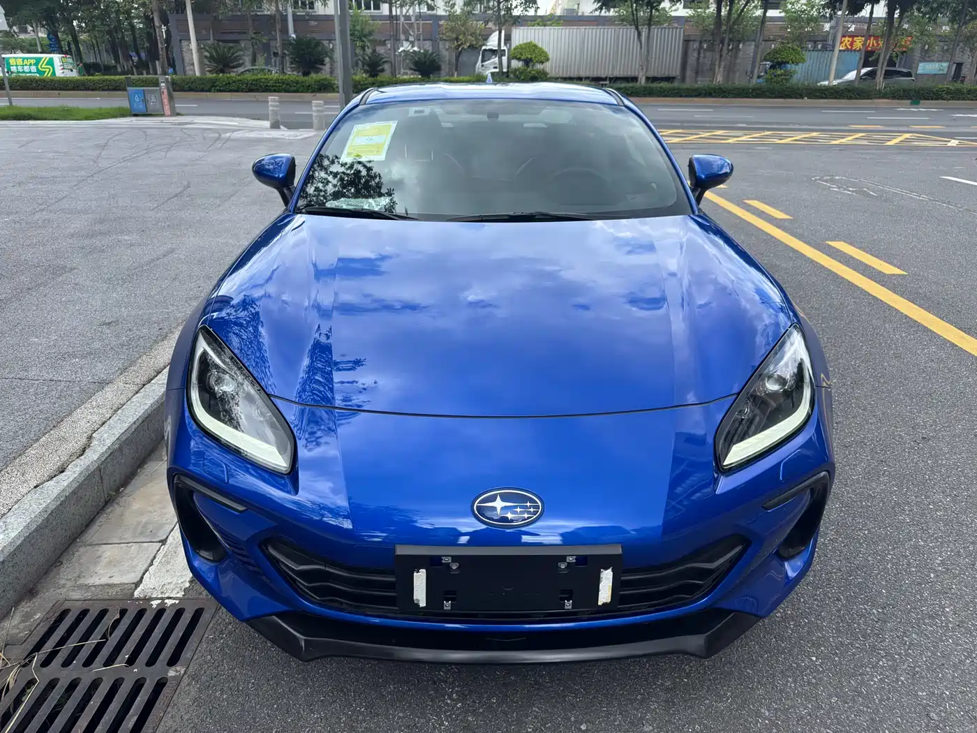 Subaru BRZ 2022 2.4L Manual фото 2