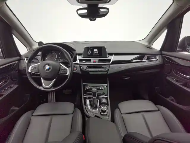 BMW 2 Series Touring 2016 218i Sport Design Package — фото 5