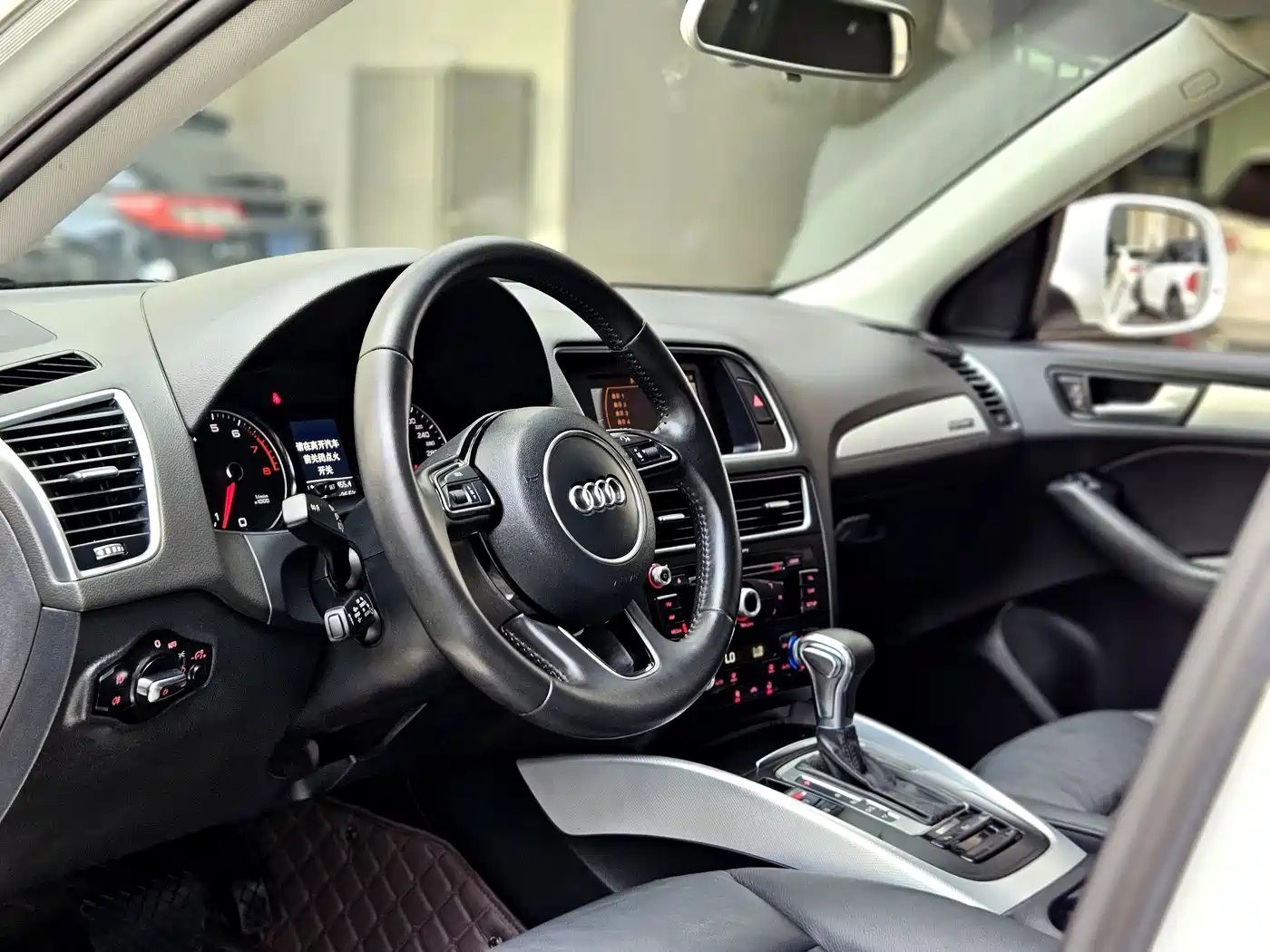 Audi Q5 2013 40 TFSI Technology фото 11