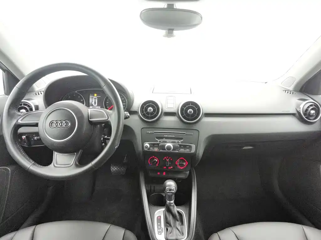 Audi A1 2016 2016 30 TFSI Sportback Design Style Edition