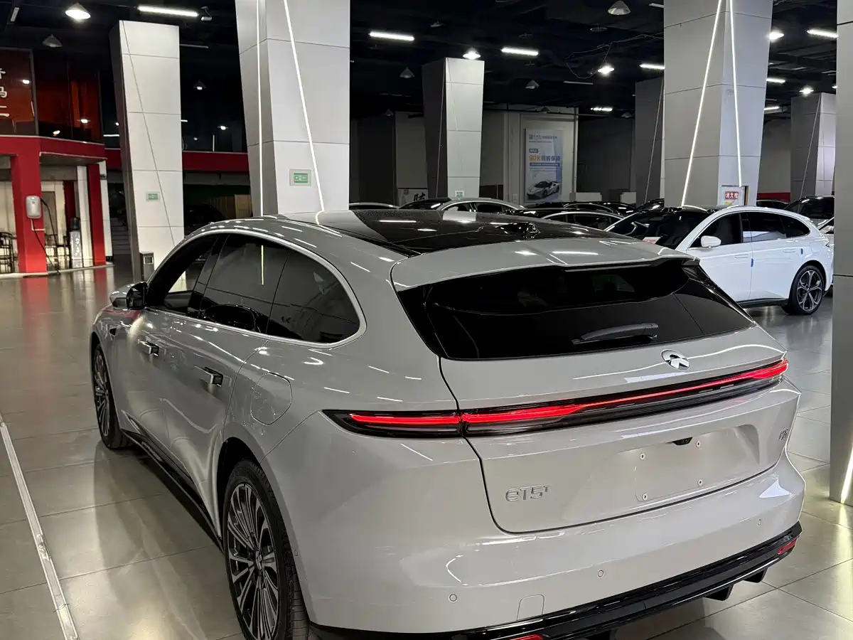 2026 NIO ET5T