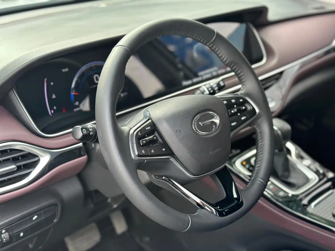 GAC TRUMPCHI TRUMPCHI M6