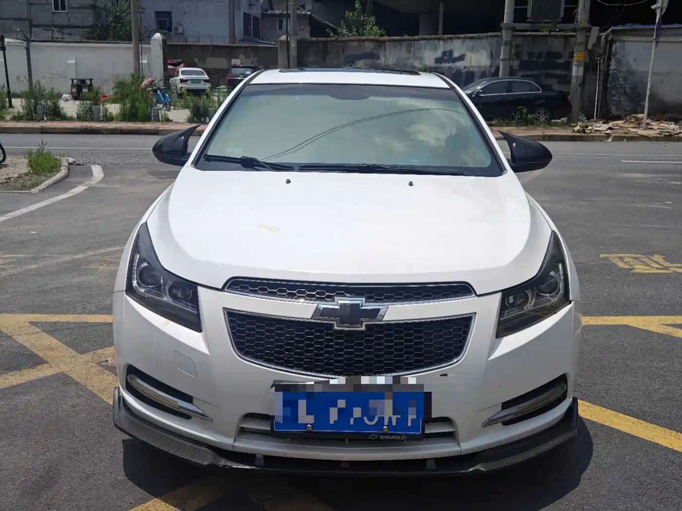 Chevrolet Cruze 2013 1.6L SL Sunroof MT фото 2