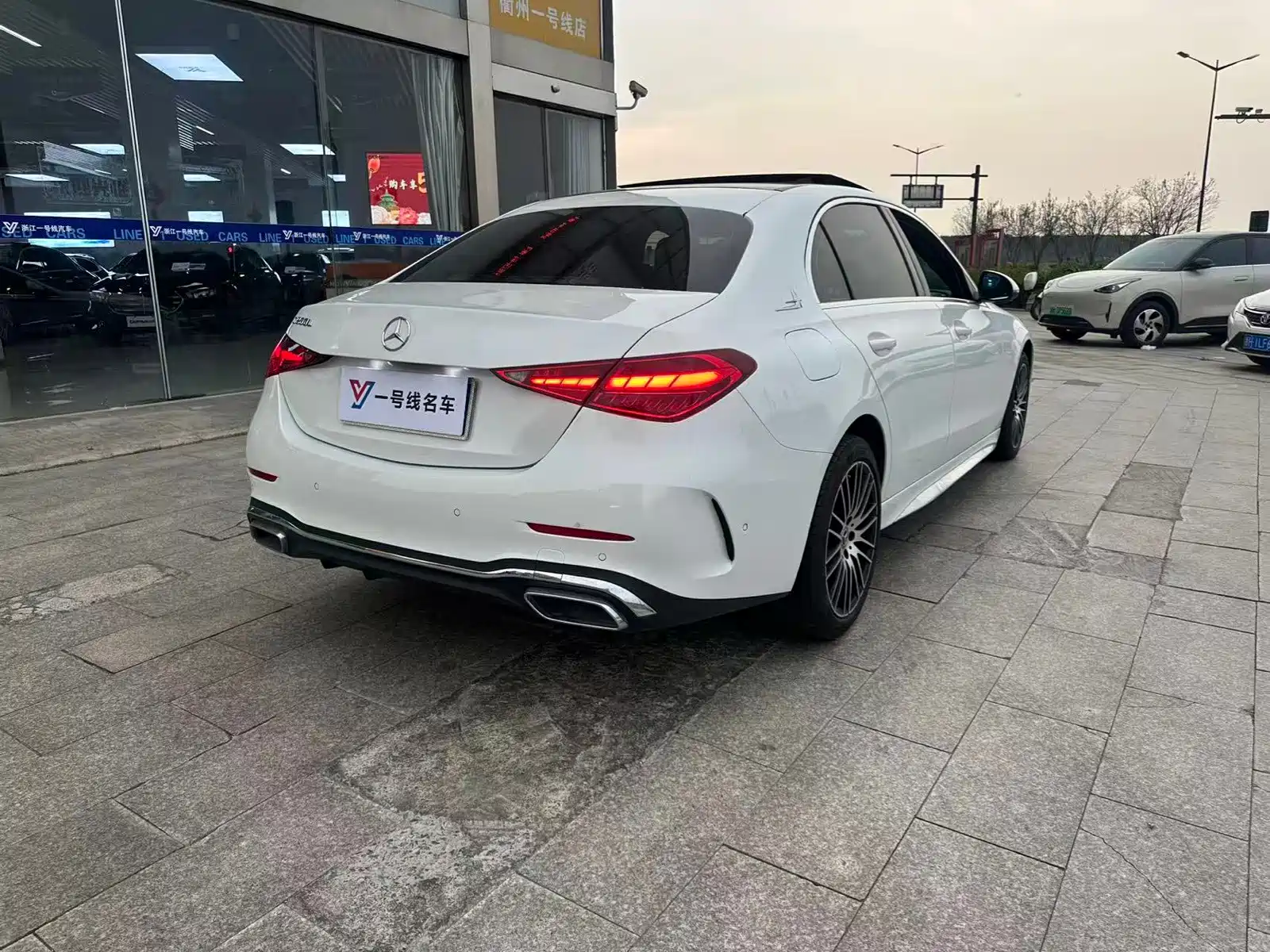 Фото 5 - Mercedes-Benz C-Class