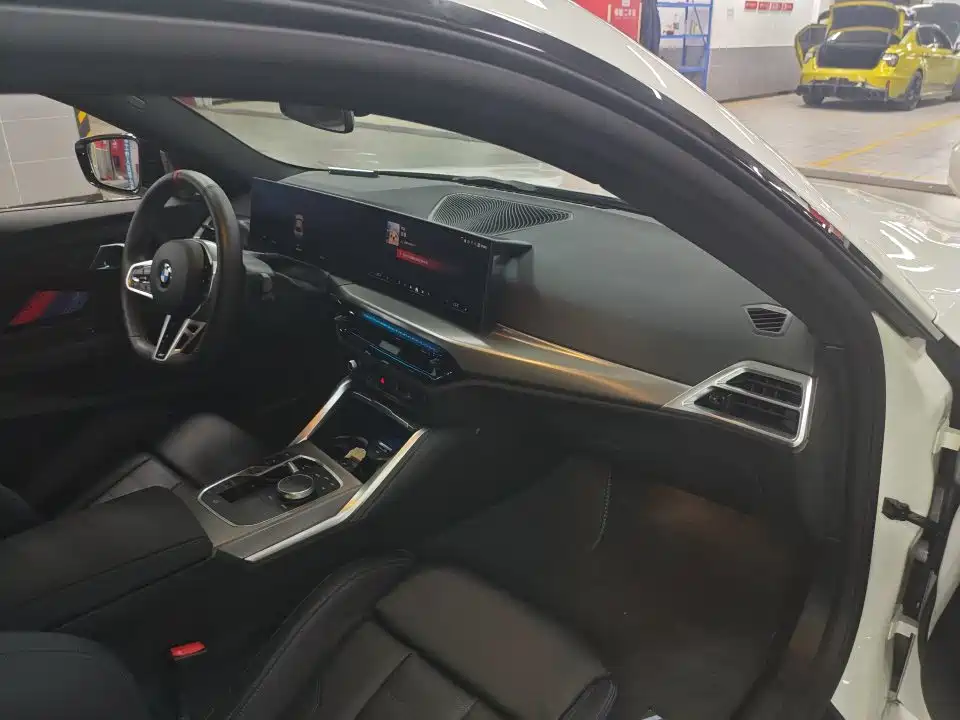 BMW M240i 2026 2026 M240i