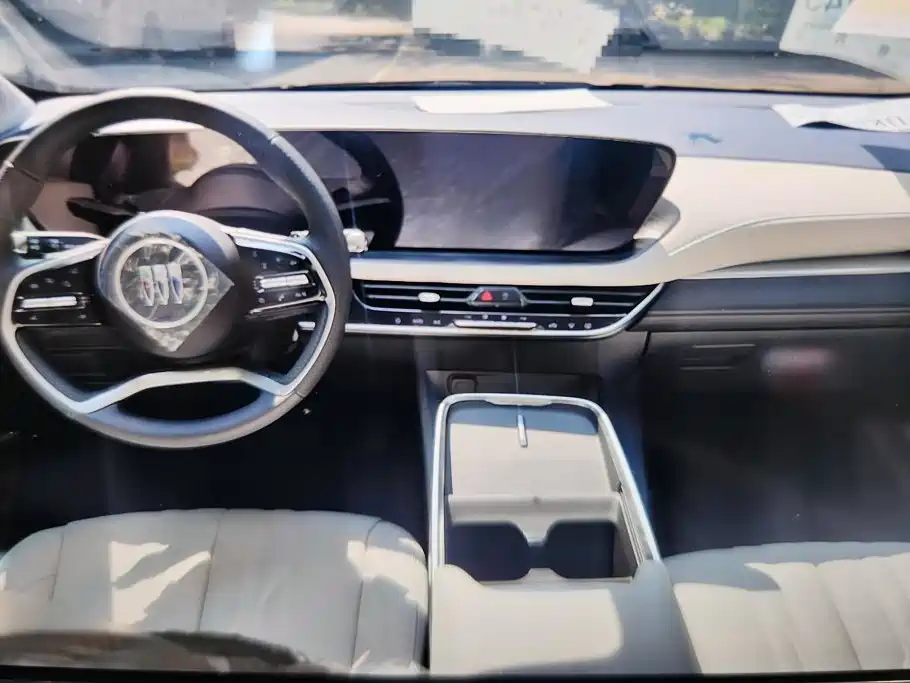 Buick LaCrosse 2026 2025 Platinum Avenir Edition