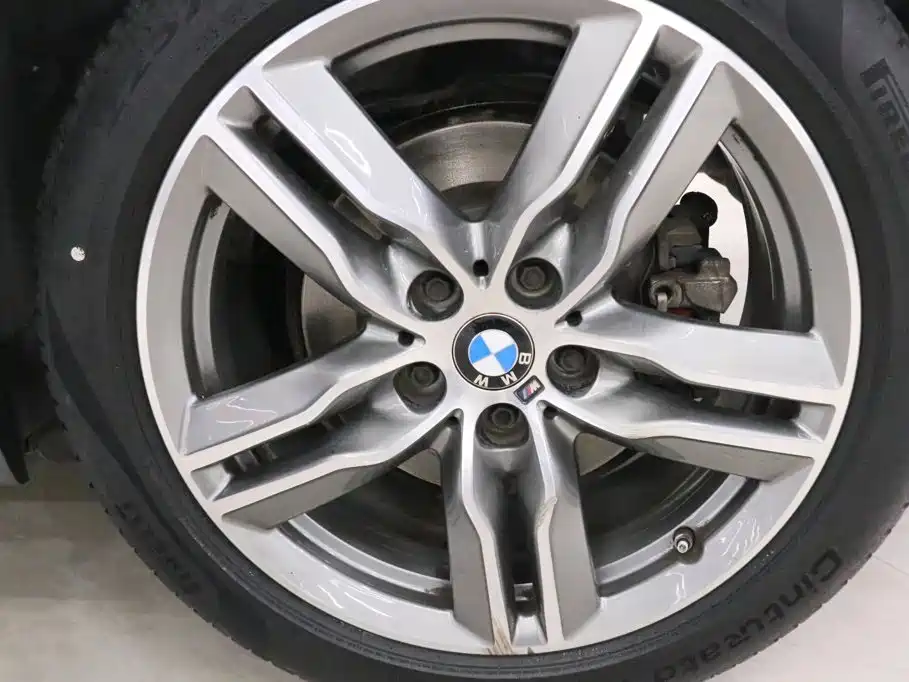 BMW X2 2020 2020 sDrive25i Leading M Off-Road Package