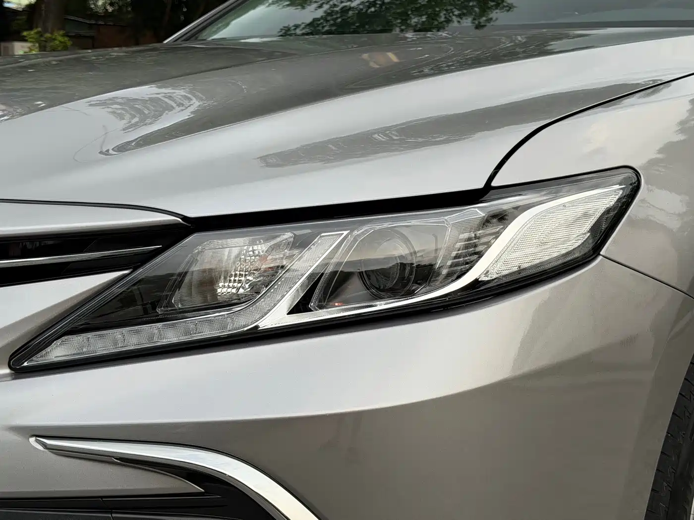 Фото 17 - Toyota Camry