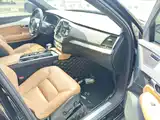 Photo 13 - Volvo XC90