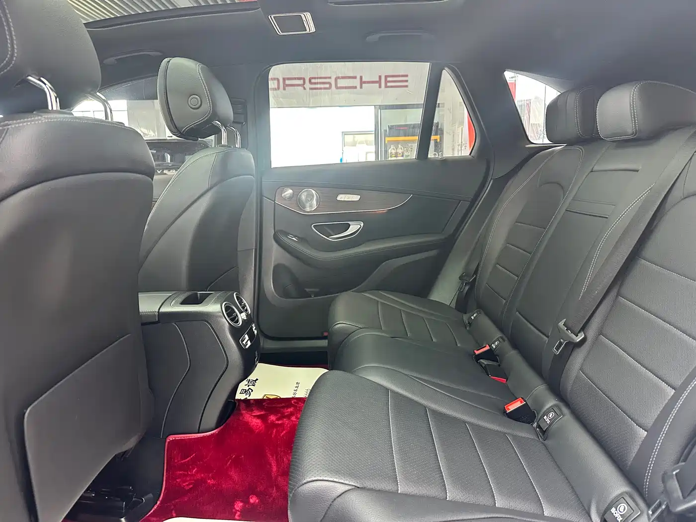 Mercedes-Benz GLC 2020 Facelift GLC 300 L 4MATIC AMG-Line фото 26