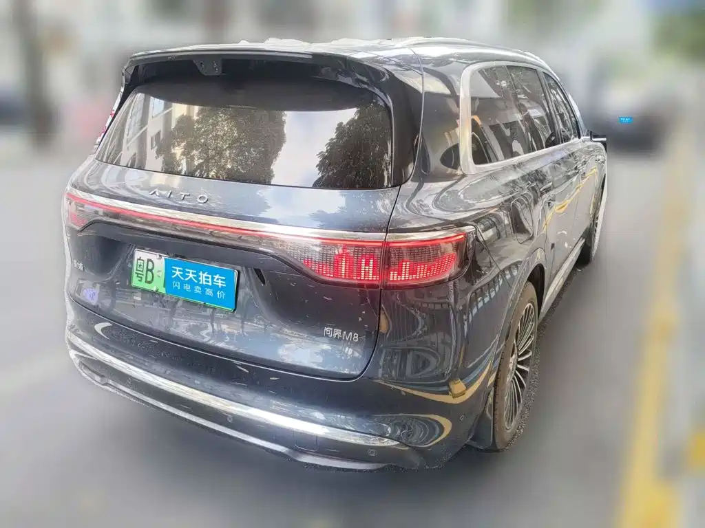 Aito AITO M8 2025 2025 Range Extender Max+ Edition 53.4kWh 5-seater