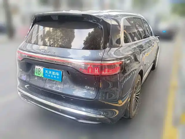 AITO Wenjie AITO M8 2025 Range Extender Max+ Edition 53.4kWh 5-seater — фото 2