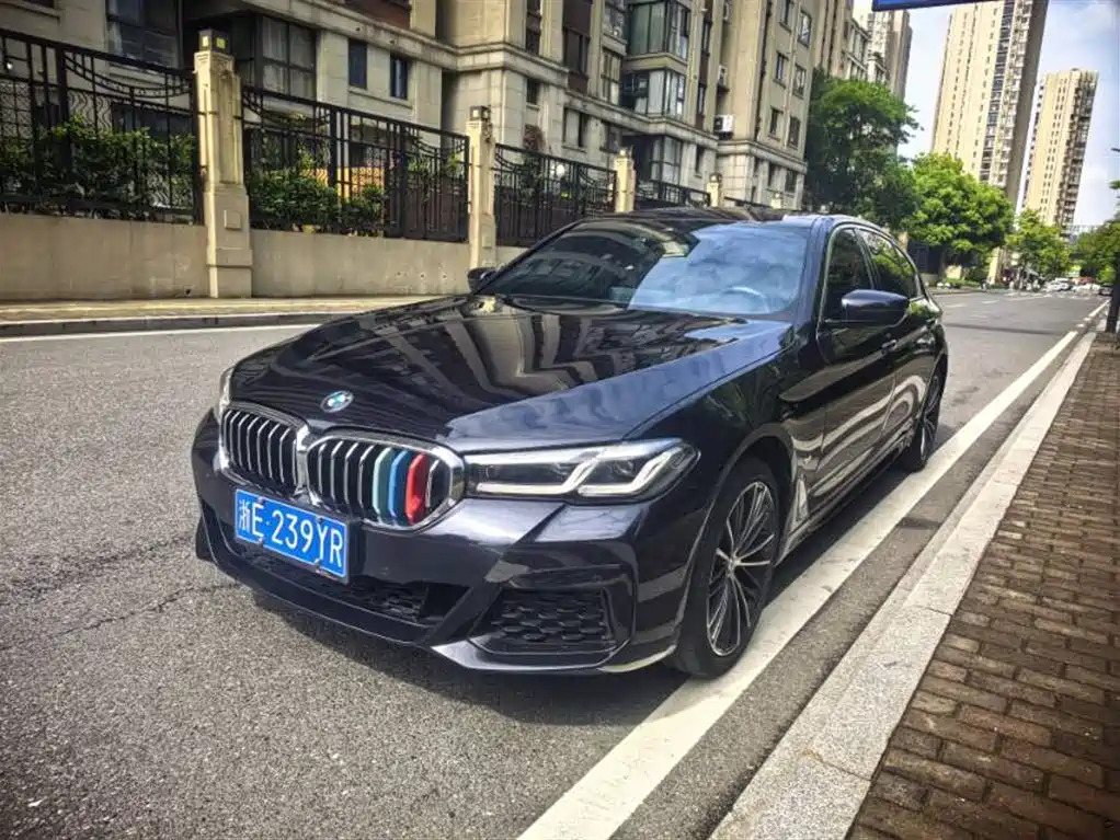 BMW 5 Series 2023 530Li Leading M Sport Package