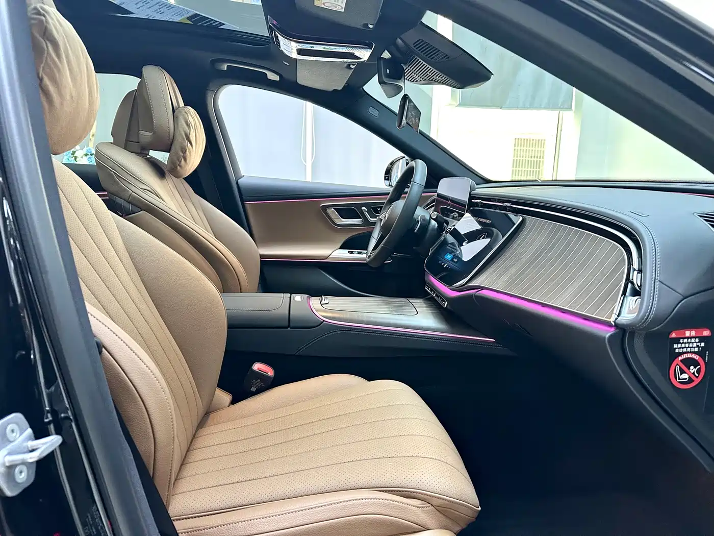Mercedes-Benz E-Class 2024 E 300 L Fashion фото 11