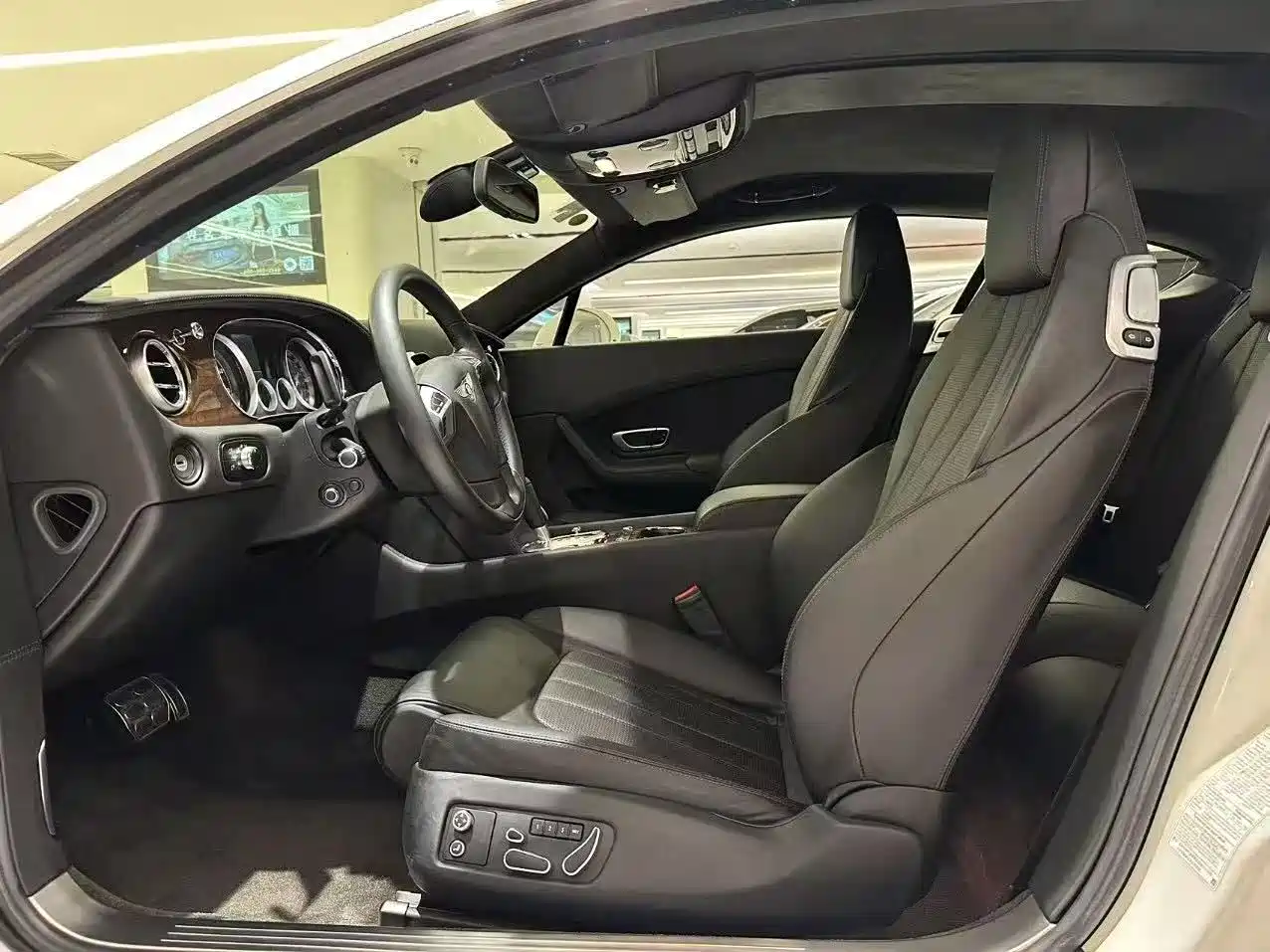 Bentley Continental 2013 2014 4.0T GT V8 S Convertible Standard