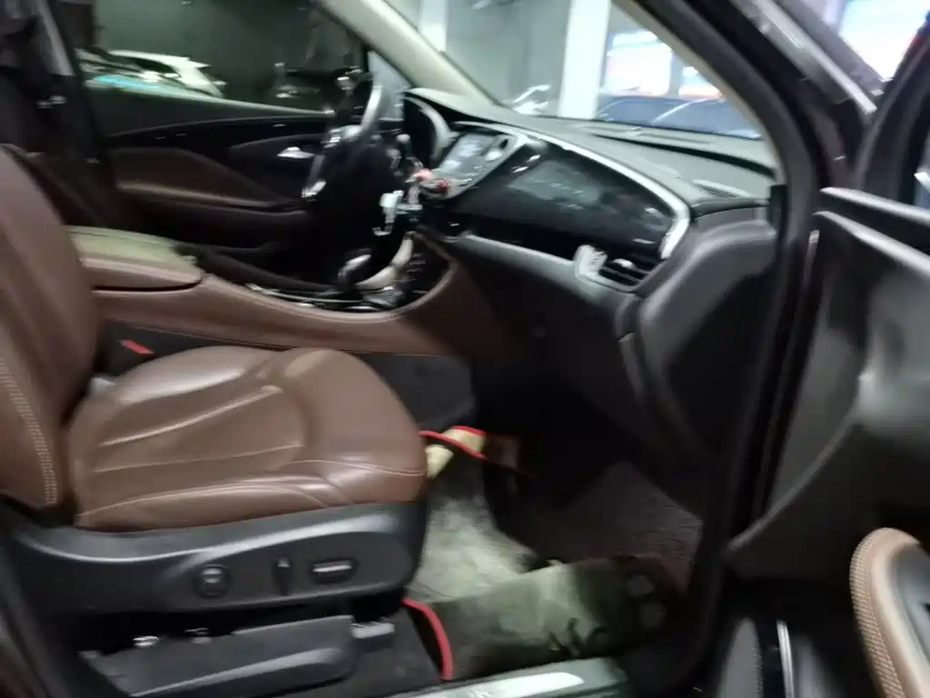 Фото 25 - Buick Envision Plus