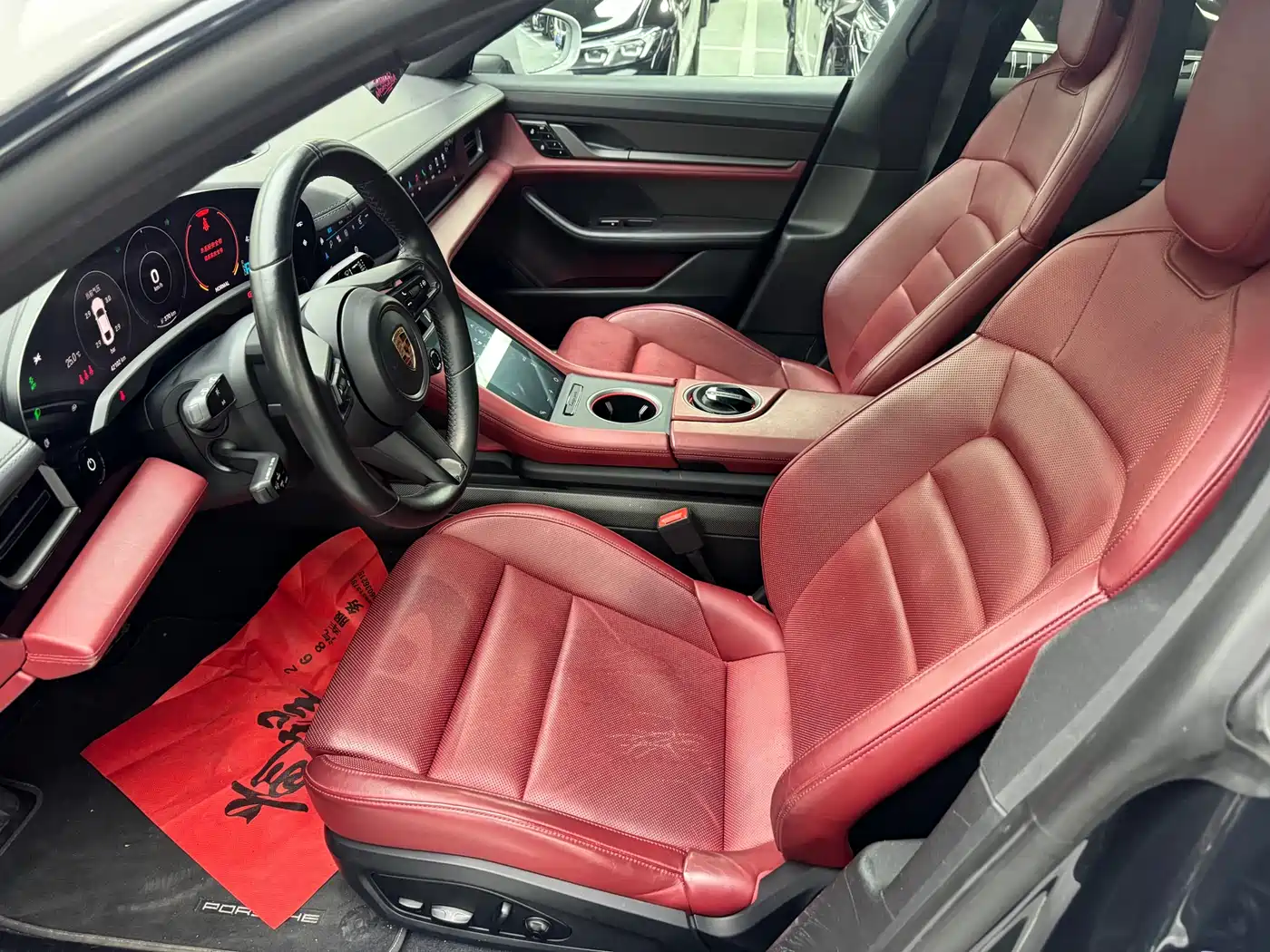 Porsche Taycan 2019 Taycan 4S фото 4