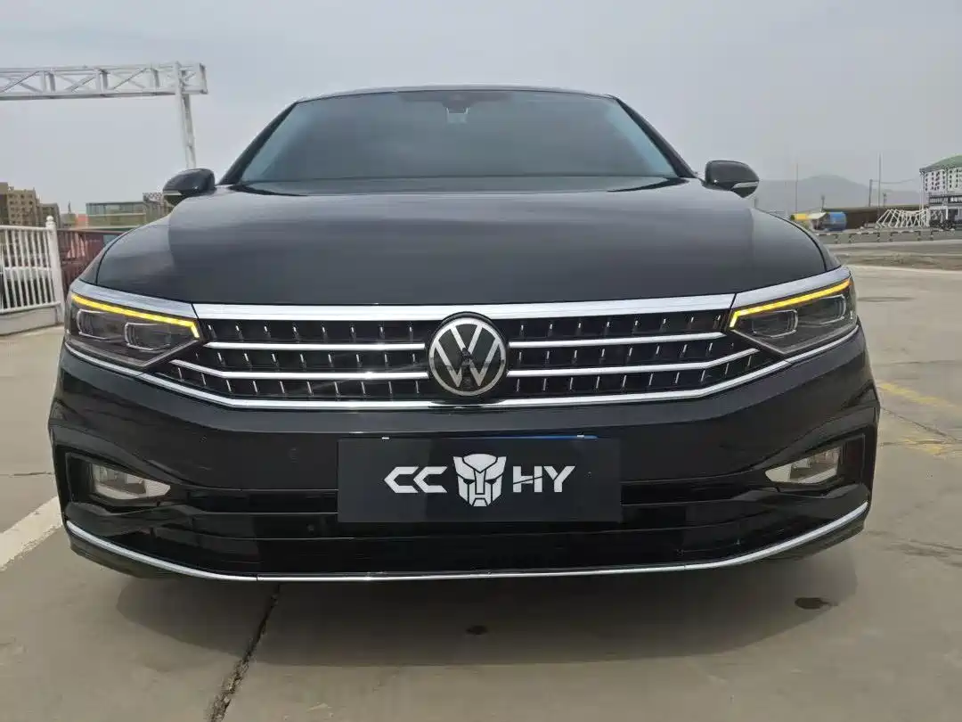 Volkswagen Magotan 2023 Model 2 Million Commemorative Edition 380TSI DSG Flagship фото 2