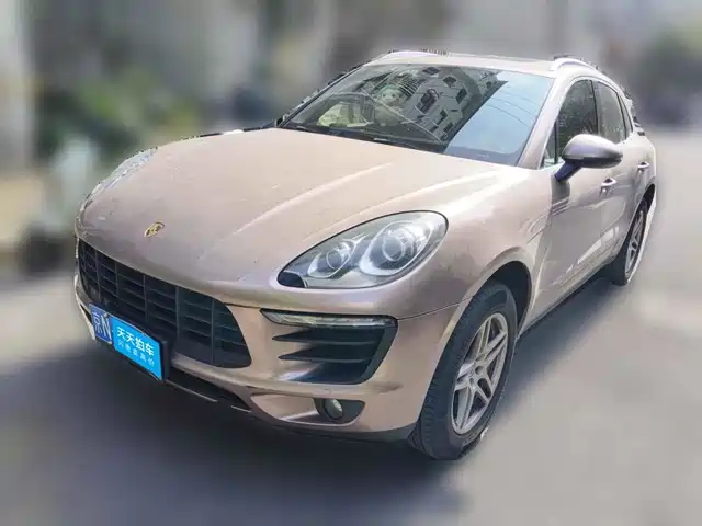 Porsche Macan 2017 Macan 2.0T — фото 1