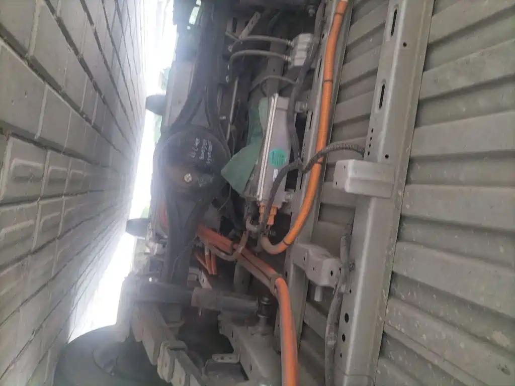 Lingshi Auto Ling Shi Golden Warehouse 2024 2024 Economy Edition First Class Cabin
