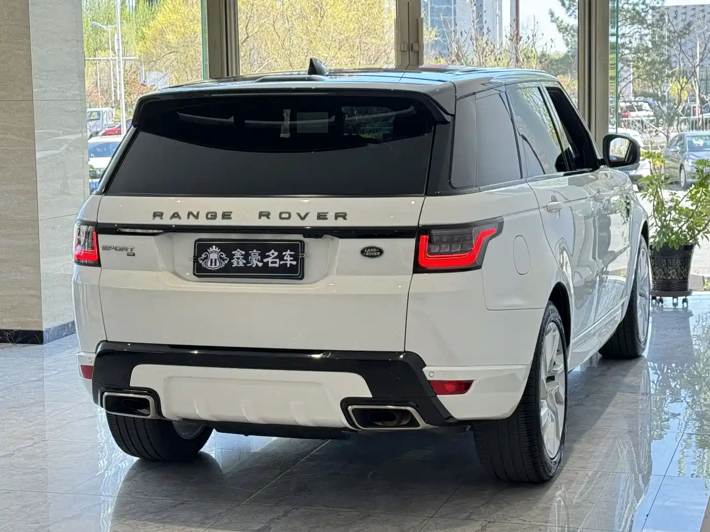 Land Rover Range Rover Sport 2020 3.0 L6 HSE DYNAMIC фото 24
