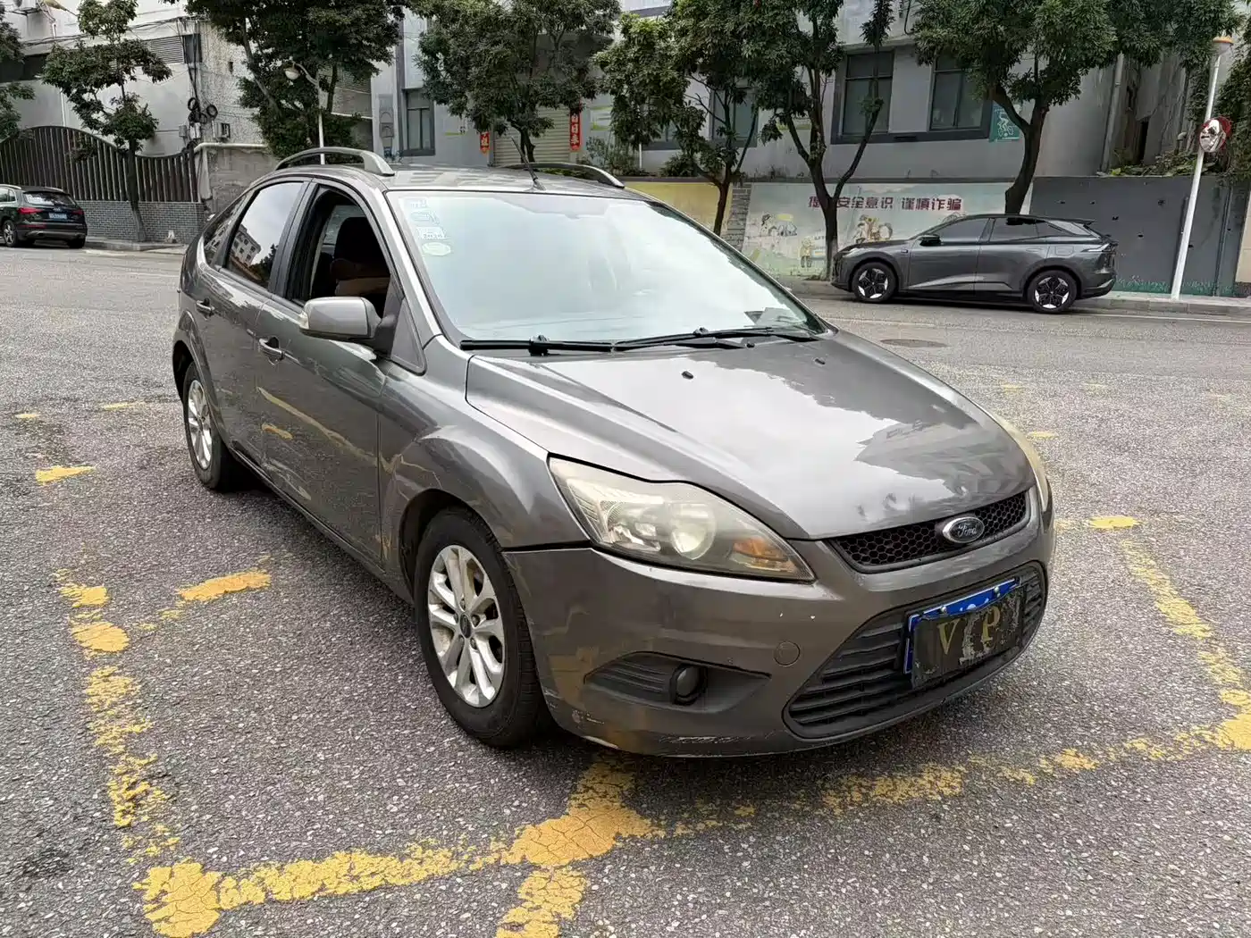 Ford Focus 2013 2013 Hatchback Classic 1.8L Manual Million Edition
