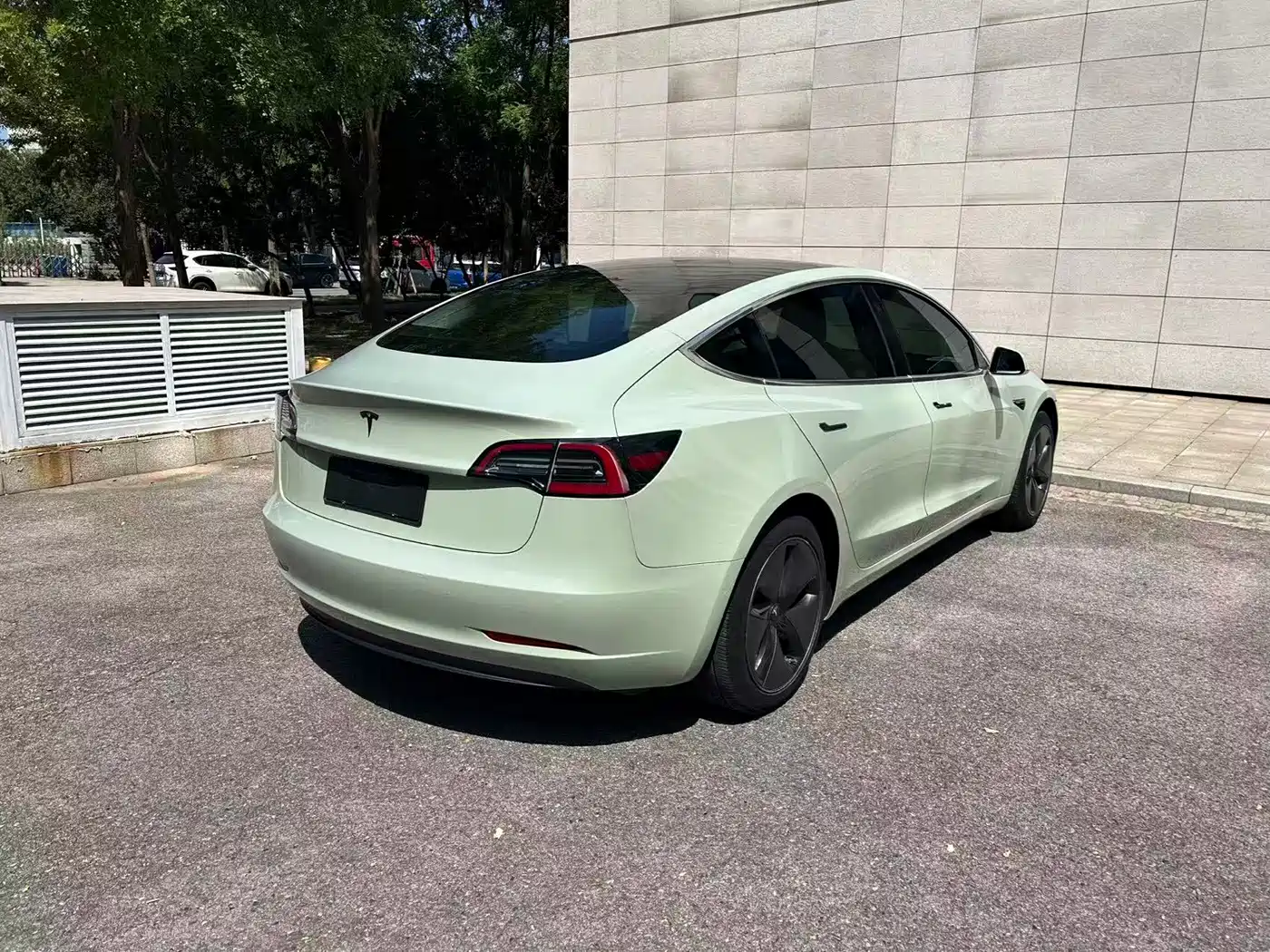 Tesla Model 3 (Import) 2019 2019 Long Range RWD Version