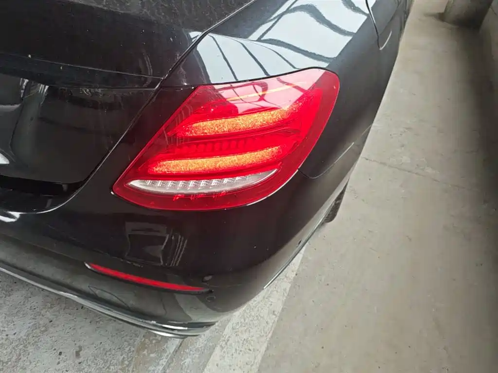 Mercedes-Benz E-Class 2018 Facelift E 200 L фото 8