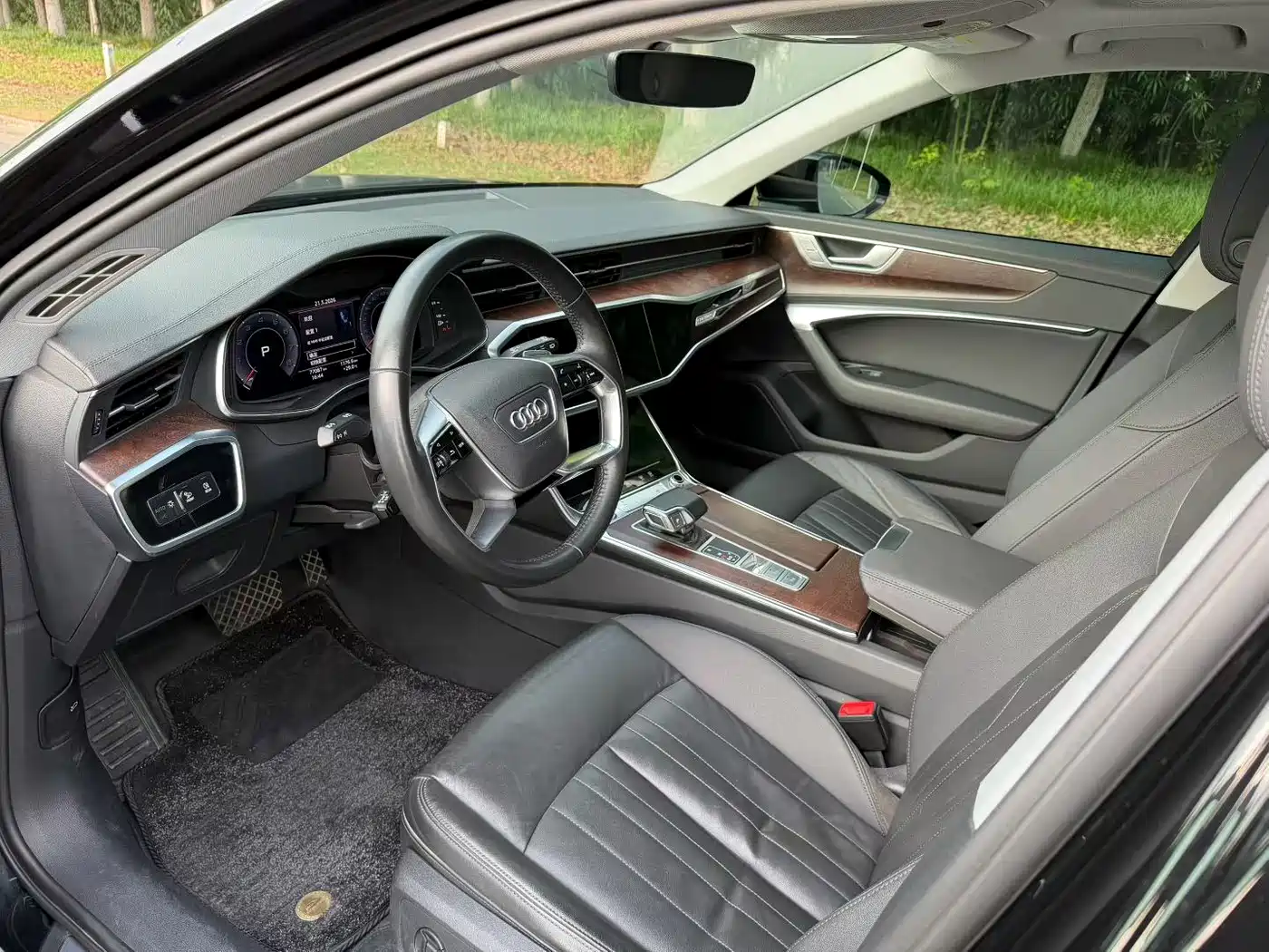 Audi A6 (Import) 2020 allroad quattro Explorer 55 TFSI Premium Off-Road фото 4