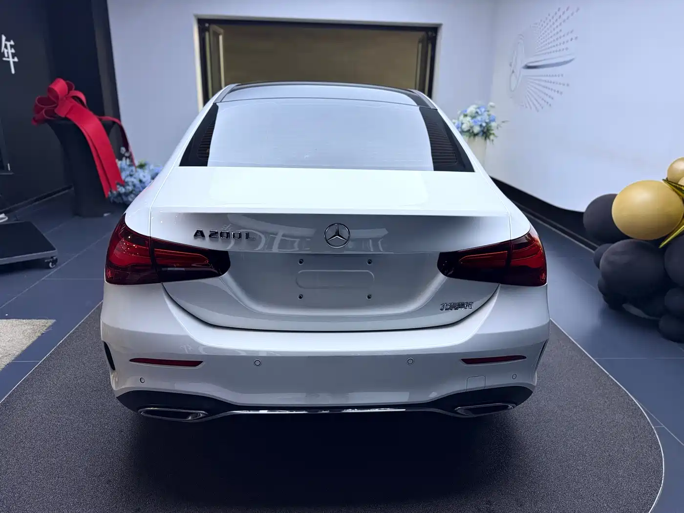 Mercedes-Benz A-Class 2024 Facelift A 200 L Fashion фото 8