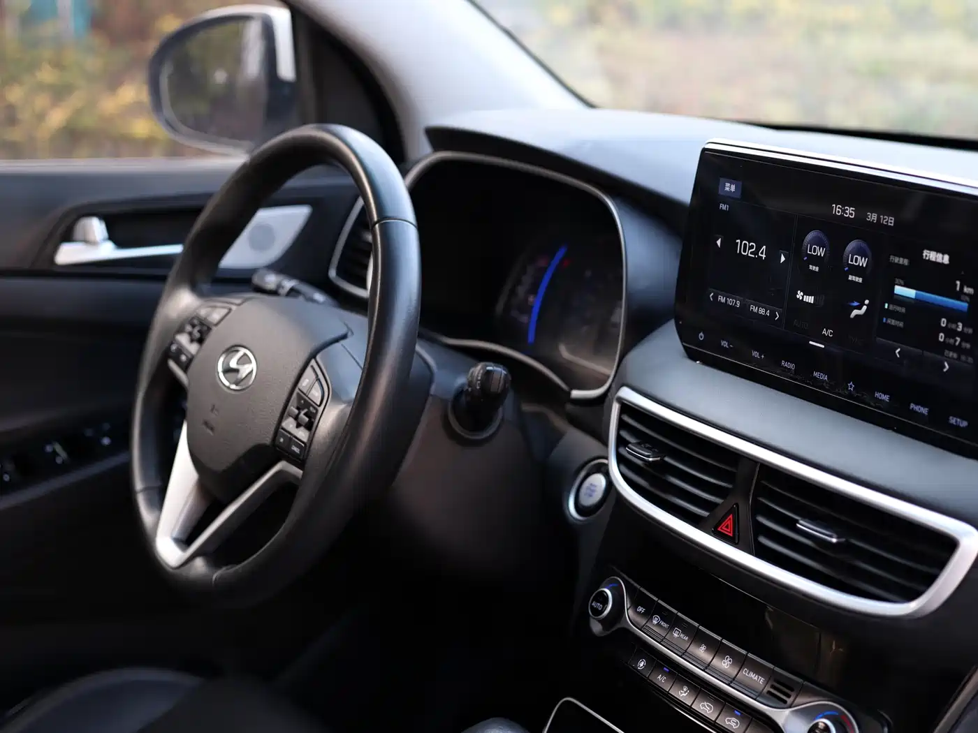 Hyundai Tucson 2019 280TGDi Dual-clutch 2WD Fashion Edition China VI фото 12