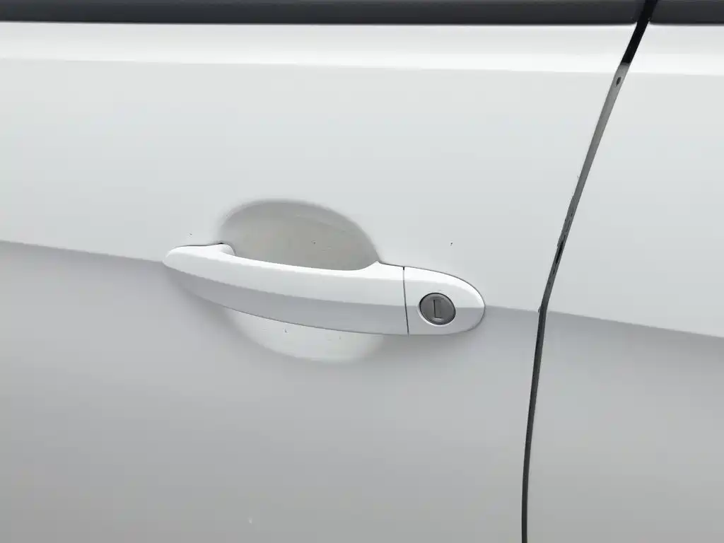 Photo 18 - Volkswagen Jetta