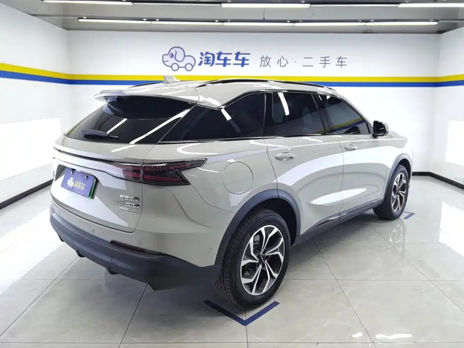 Photo 3 - Haval Xiaolong MAX