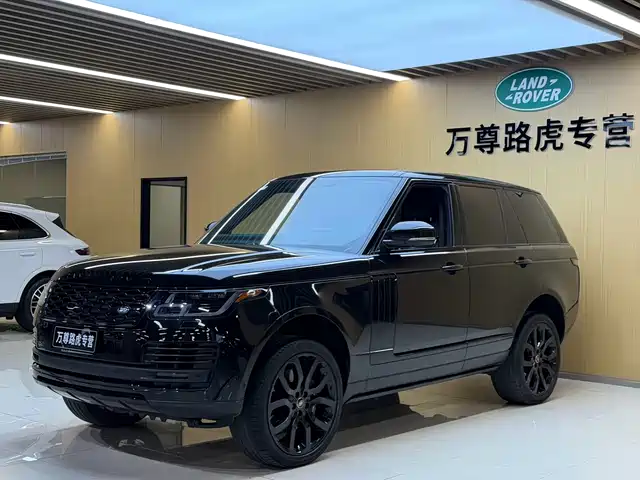 Land Rover Range Rover 2022 3.0 L6 400PS Heritage Extended Classic Edition — фото 1