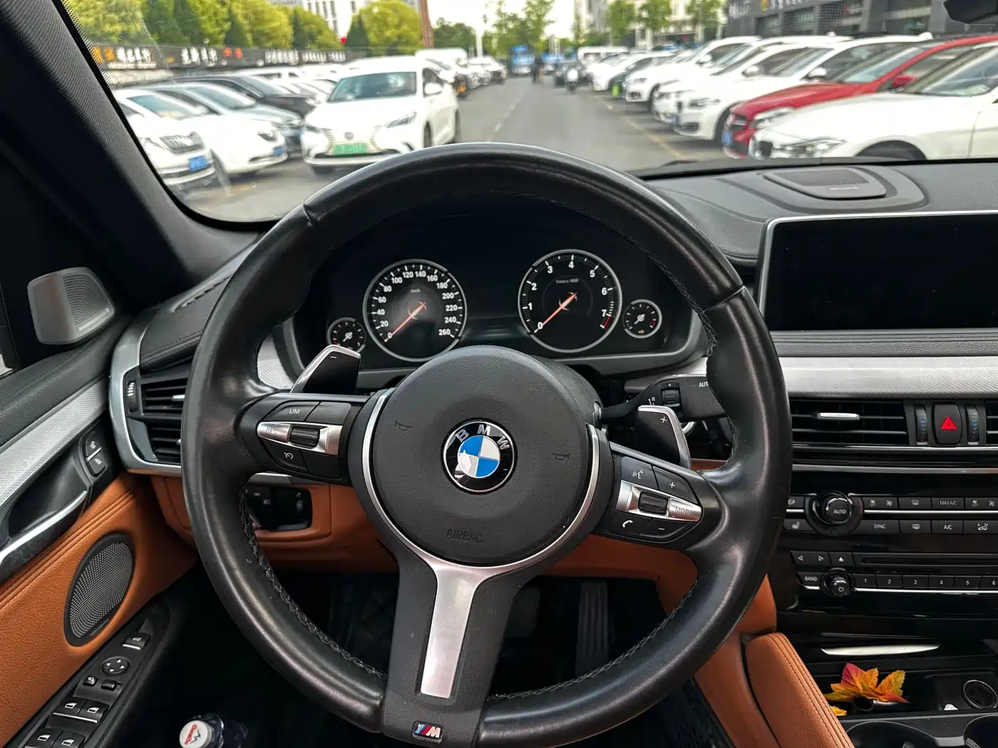 BMW X6 2019 xDrive35i Exclusive M Sport Package фото 13