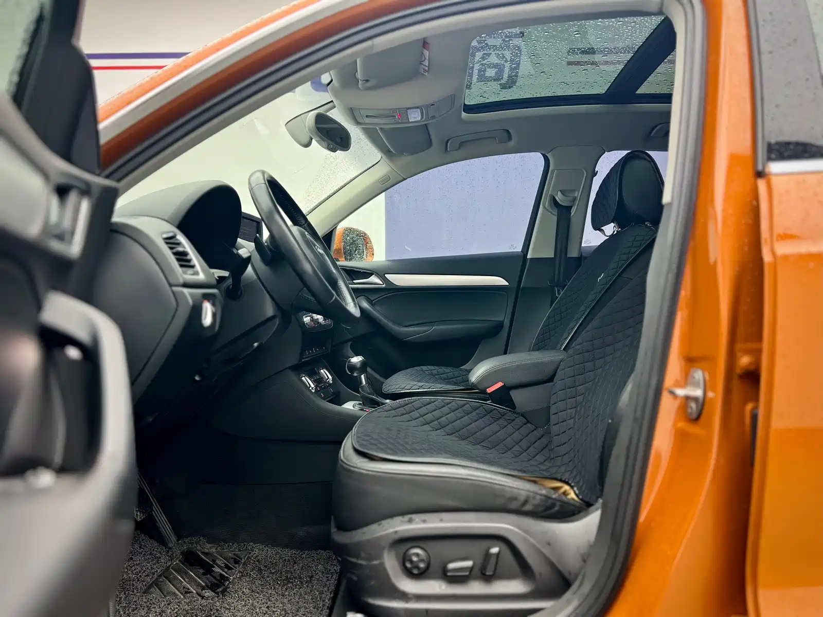 Фото 22 - Audi Q3 (Import)