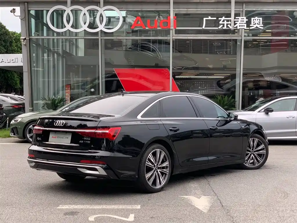 Audi A6L 2024 45 TFSI Premium Dynamic фото 6