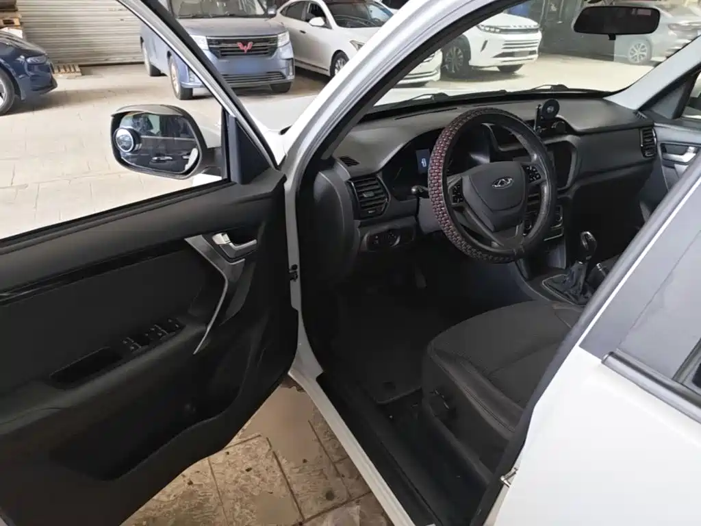 Chery Tiggo 3 2017 2016 1.6L Manual Smart Edition