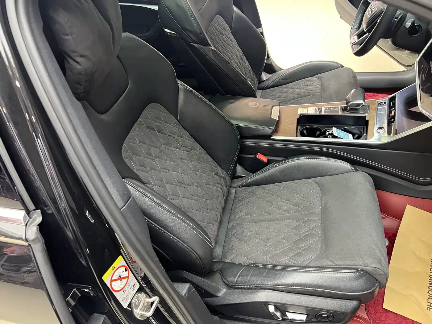 Audi A6L 2023 55 TFSI quattro Premium Dynamic фото 12