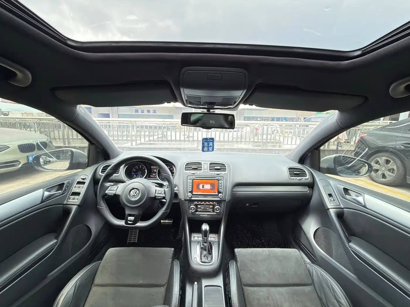 Volkswagen Golf (Import) 2013 2011 2.0TSI R