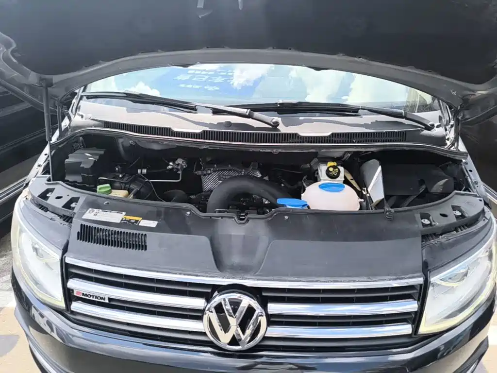 Volkswagen Multivan 2018 2018 2.0TSI 4WD Premium Edition 7-Seater